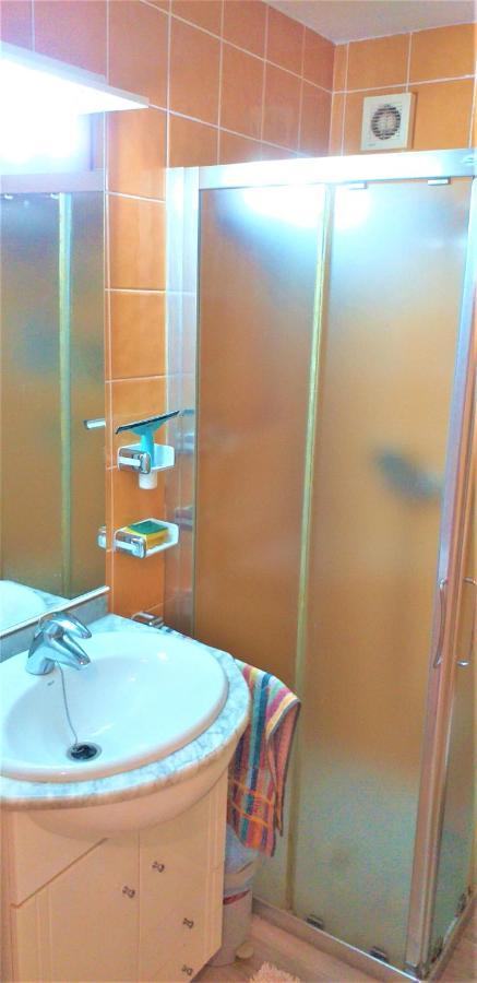 Apartment With A Large South-Facing Balcony, Sea View And Wifi In Las Americas Center Плая-де-лас-Америкас Экстерьер фото